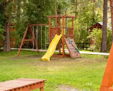 Altay Bereg в Горах На Берегу Реки - 9