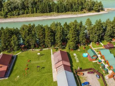 Altay Bereg в Горах На Берегу Реки - 18