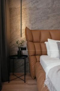 Suite Hotel - 85