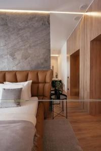 Suite Hotel - 86