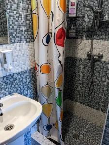 в Александровской - 32
