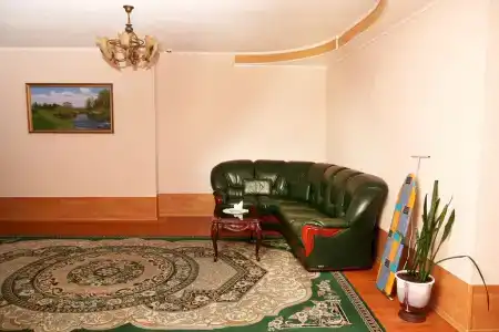 Апрель - 1