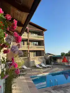 Villa Familia - 1