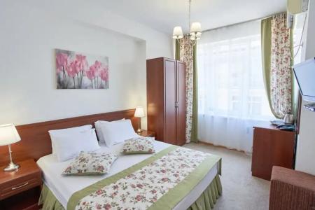 Marina Inn - 5