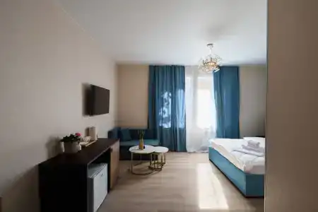 Uhotel - 36