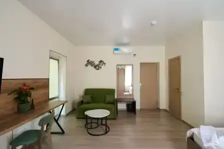 Uhotel - 46