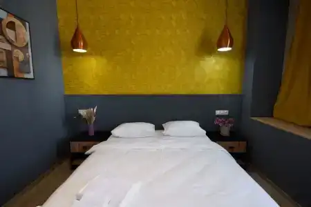 Uhotel - 56