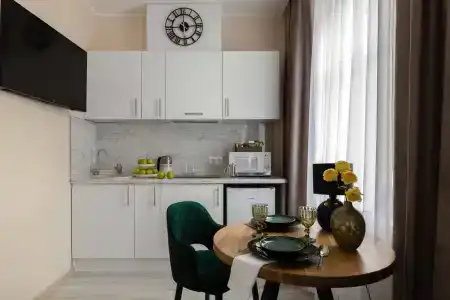 Greenstone - 43