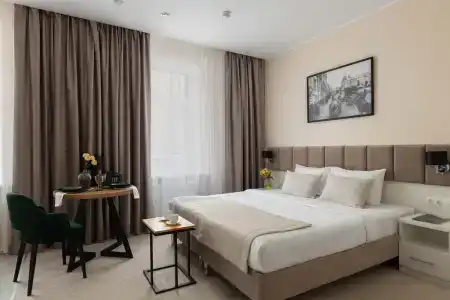 Greenstone - 44
