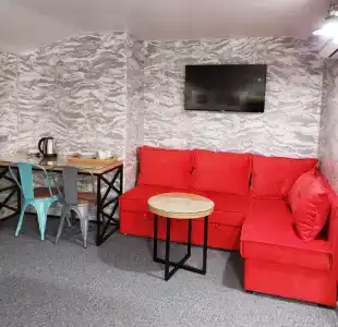 на Михайловской 9 - 140