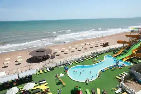 Golden Beach - 25