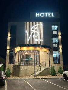 Vs.Hotel - 0