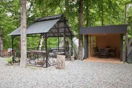 Hilly Rest - 35