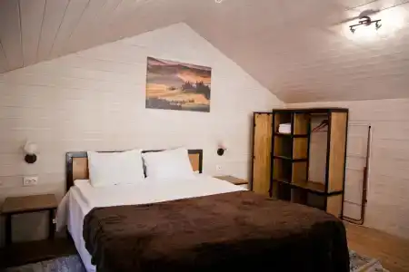 Hilly Rest - 40