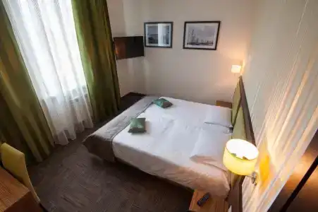 Искра - 21