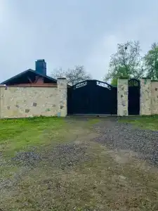 GL Cottage - 1