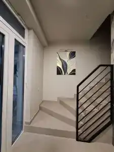 4 Avenue - 5