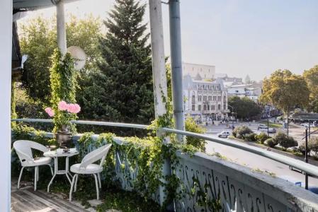 Blue Balcony - 23
