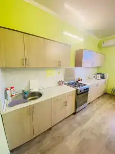 на Персиянова 8 - 10