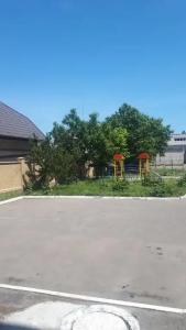 Уголок - 4