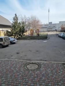 Уголок - 8