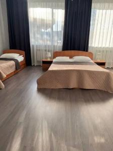 Hotel & Hostel Октябрьский - 16