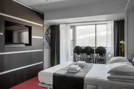 People Stadium Hotel - 17
