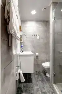 Cinema Capsula Dolphin Planet - 27