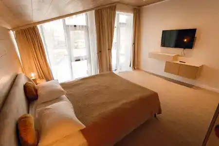 Cinema Capsula Dolphin Planet - 41