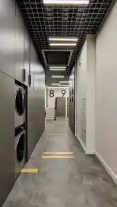 Studio 15 - 9
