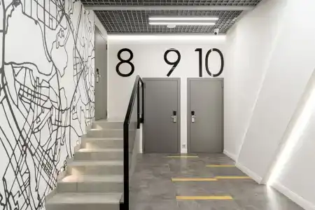 Studio 15 - 11