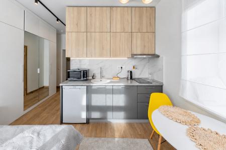 Karl House - 21