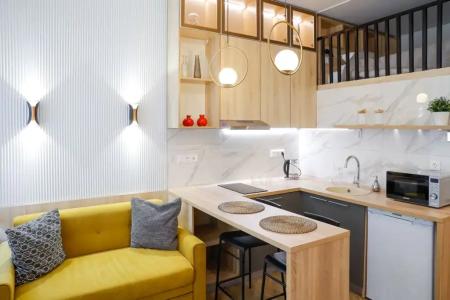 Karl House - 26