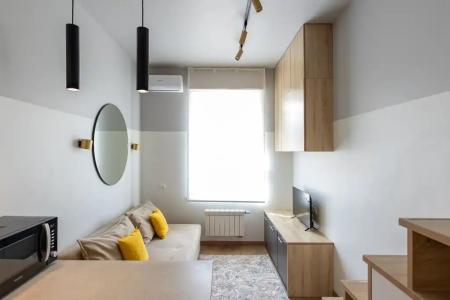 Karl House - 29