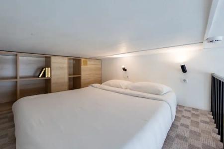 Karl House - 40