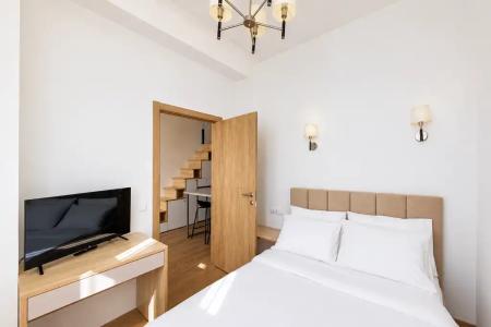 Karl House - 38