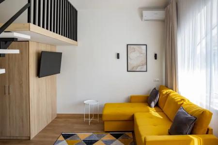Karl House - 46