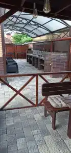 House 9 - 72