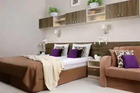 Park & House - 157