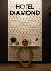 Diamond - 19