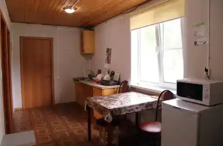 У Озера - 32
