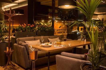 Garden and Spa - 4