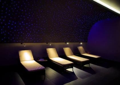 Garden and Spa - 8