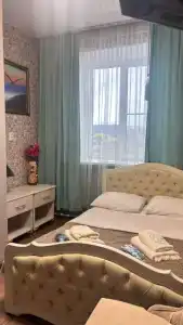 Golden Rose - 107