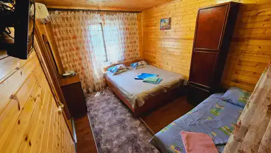 У Ирины - 18