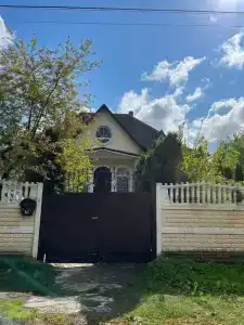 Gold House - 25