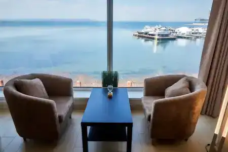 Vvo Apartments - 128