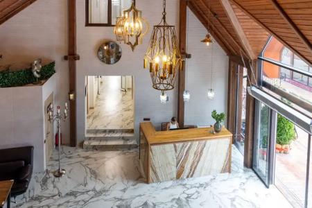 Red Wood Hotel by Provence - 10
