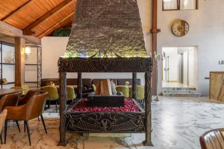 Red Wood Hotel by Provence - 14