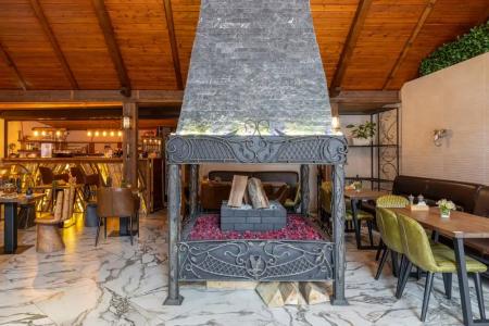 Red Wood Hotel by Provence - 16
